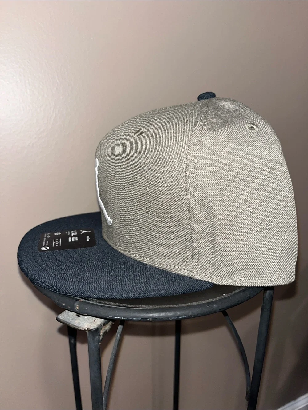JORDAN - Men’s olive green and black Pro Cap - Size L/XL - Picture 2 of 5